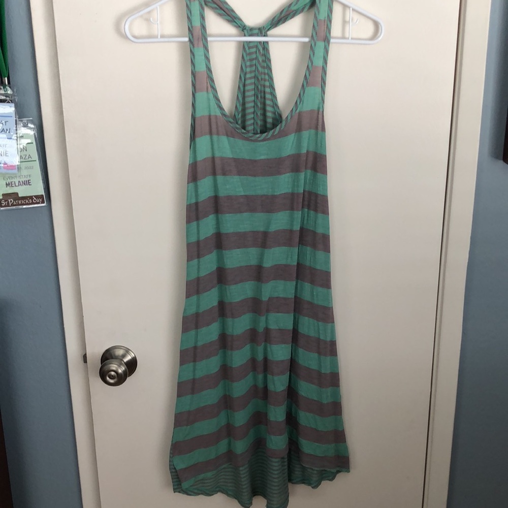 GUC Racer Back Mint + Gray Striped tunic - Sz M